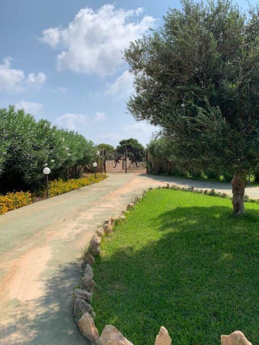 Villa Maveda, Un Dammuso Immerso Nel Verde LMP Exterior foto